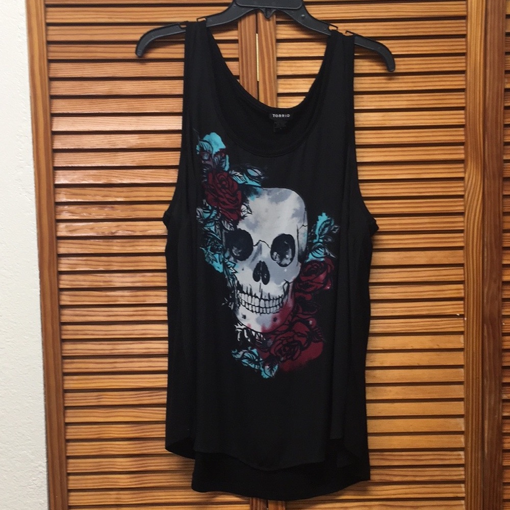 Torrid skull tank